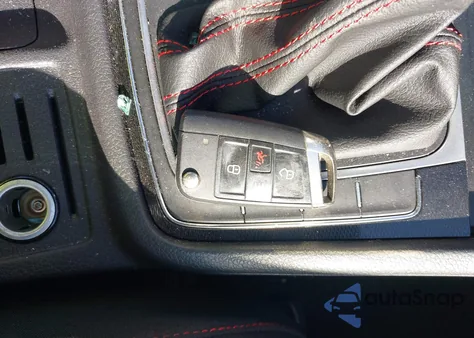 2017 Volkswagen Golf Gti Autobahn 4-Door/S 4-Door/Se 4-Door/Sport 4-Door from USA, damaged, VIN 3VW447AU4HM053208